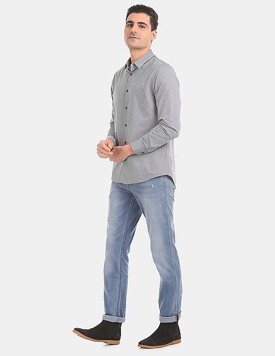 Calvin Klein Men Light Grey Slim Fit Dobby Casual Shirt