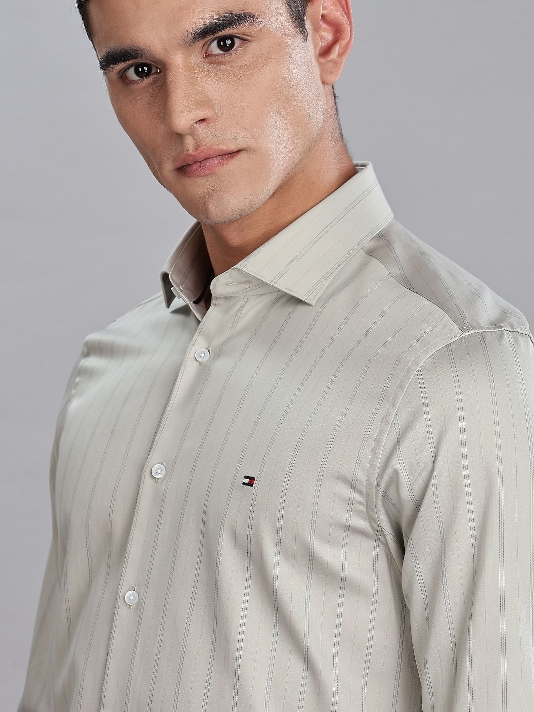 Tommy Hilfiger Striped Regular Fit Plain Woven Shirt