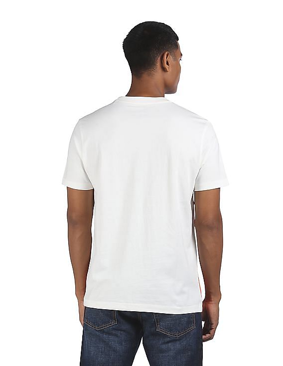 Aeropostale Men White And Peach Cotton Colour Block T-Shirt