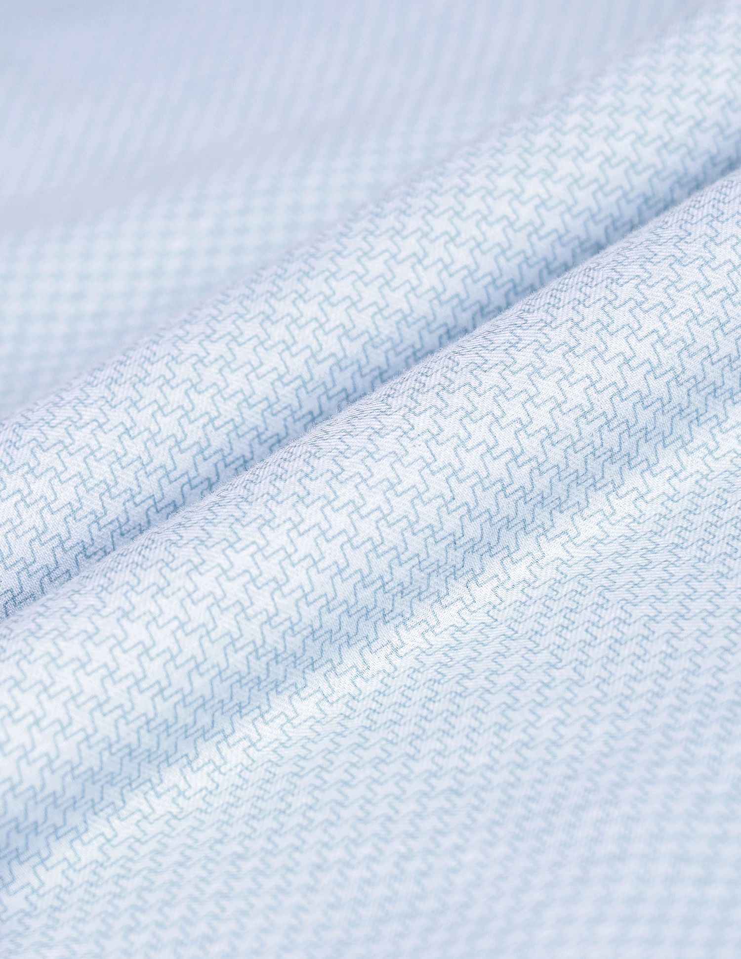 Arrow Sport Geometric Printed Herringbone Shirt