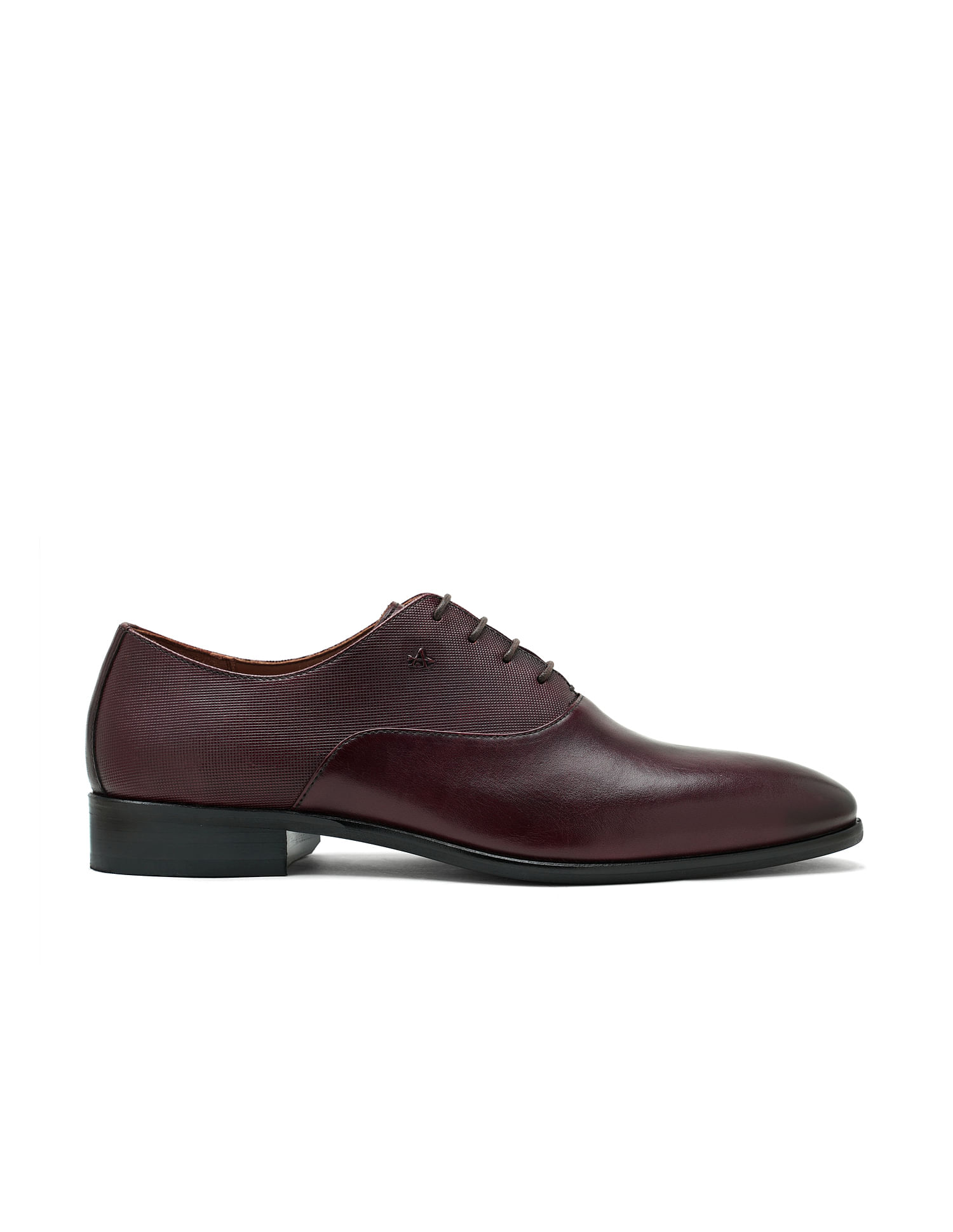 Men Shoes Online - Buy Branded Shoes for Men Online in India - NNNOW