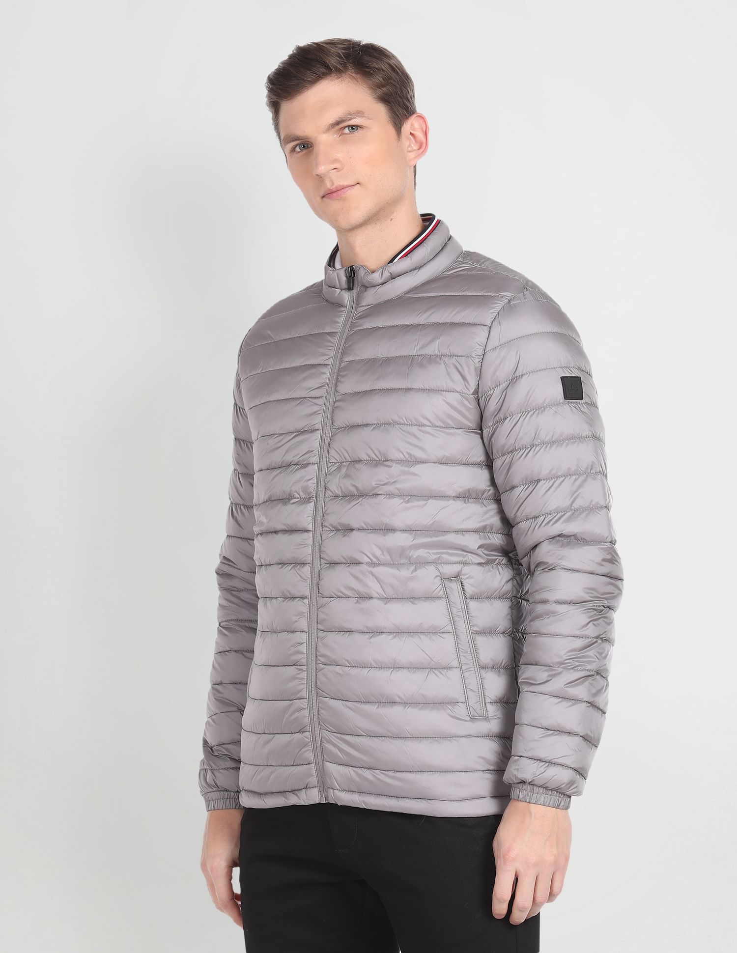 Lightweight cheap foldable jacket