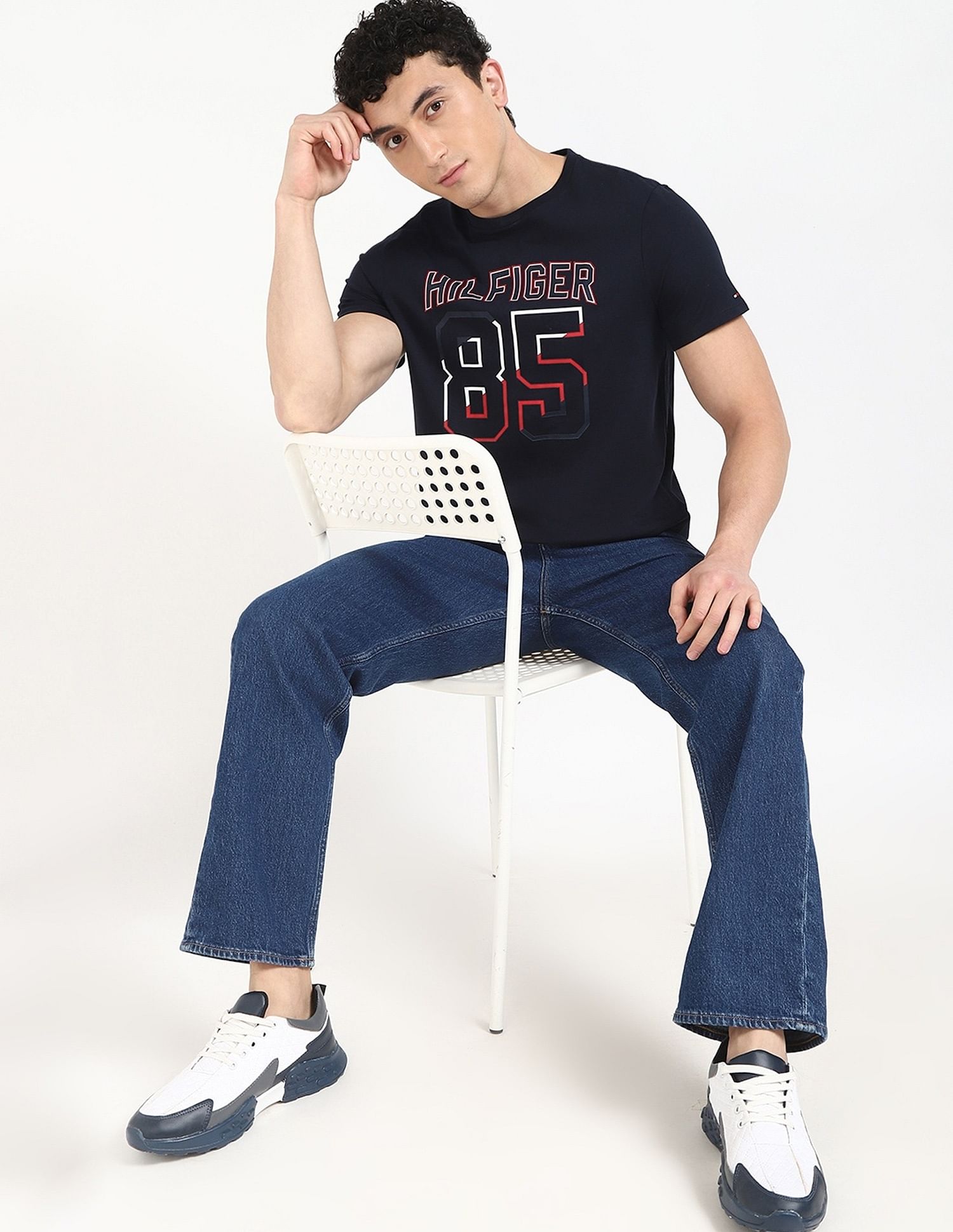 Tommy Hilfiger Logo Regular-Fit Cotton T-Shirt