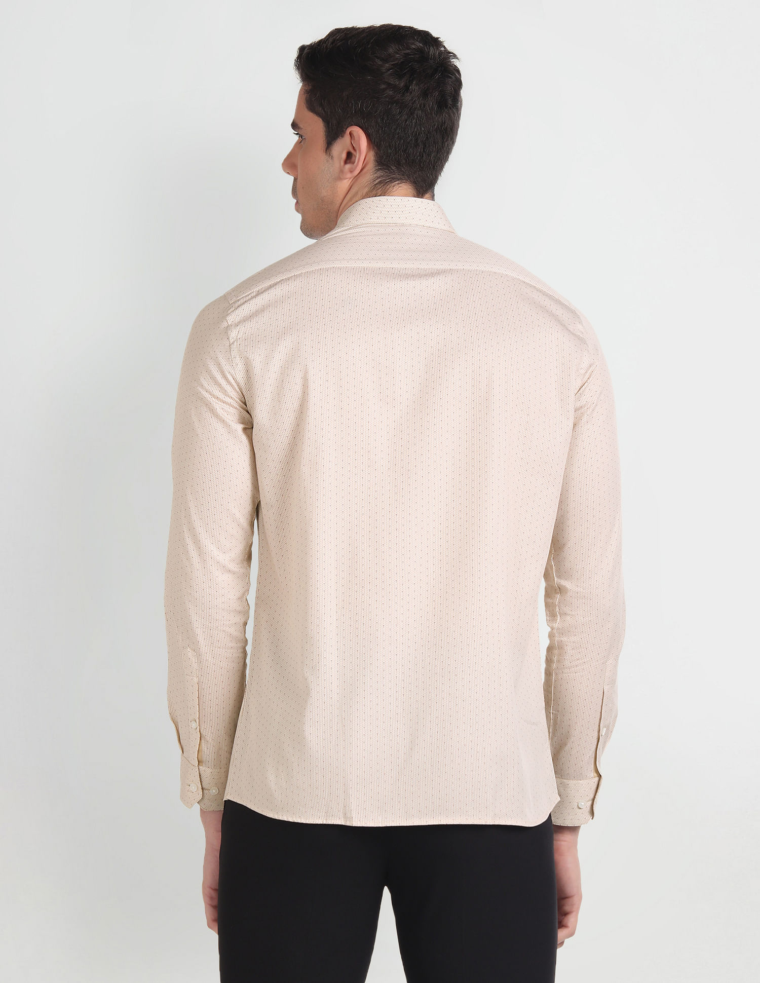Arrow Manhattan Slim Fit Dobby Shirt