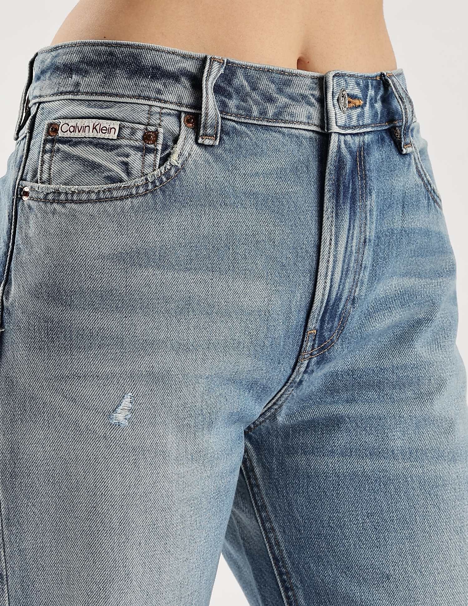 Calvin Klein Jeans Mid-Wash Straight-Fit High Rise Jeans