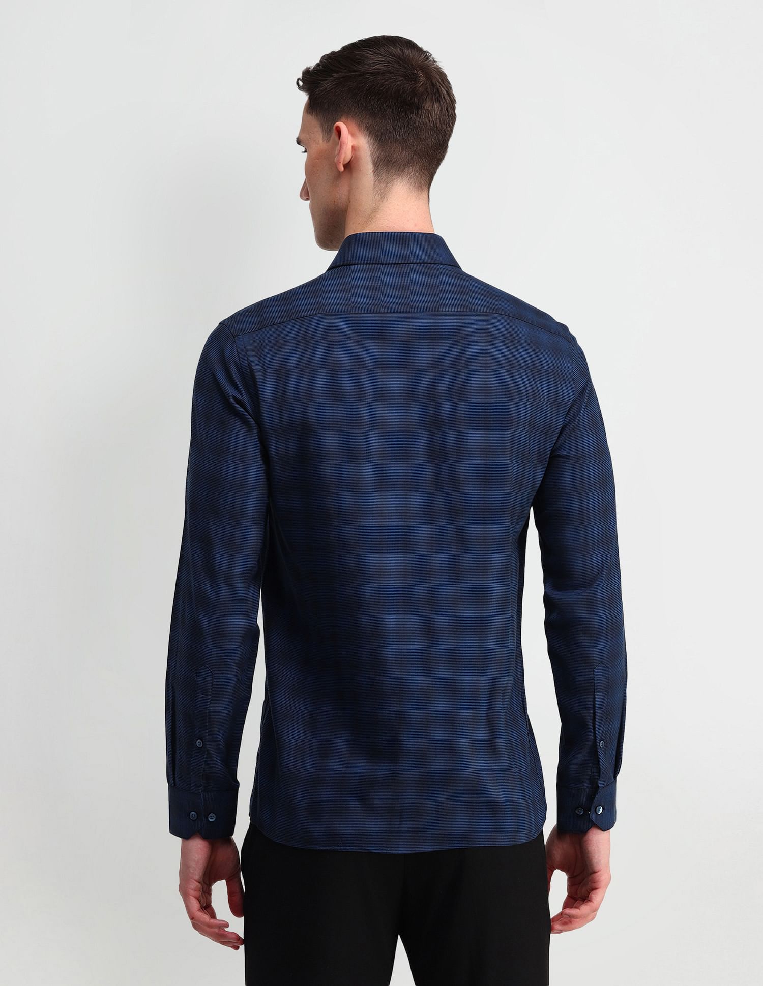 Arrow Manhattan Slim Fit Cotton Shirt