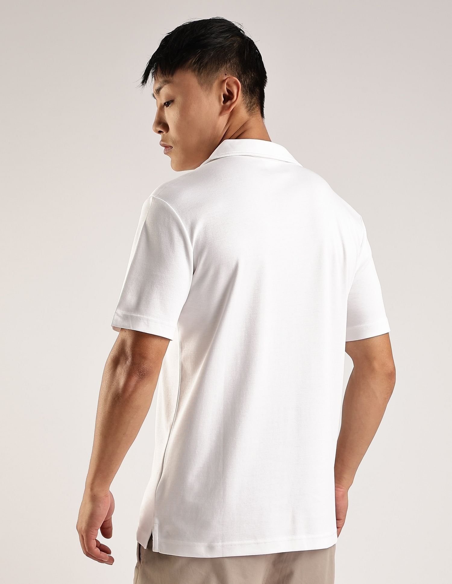 Calvin Klein Jeans Solid Slim-Fit Cotton Polo T-Shirt