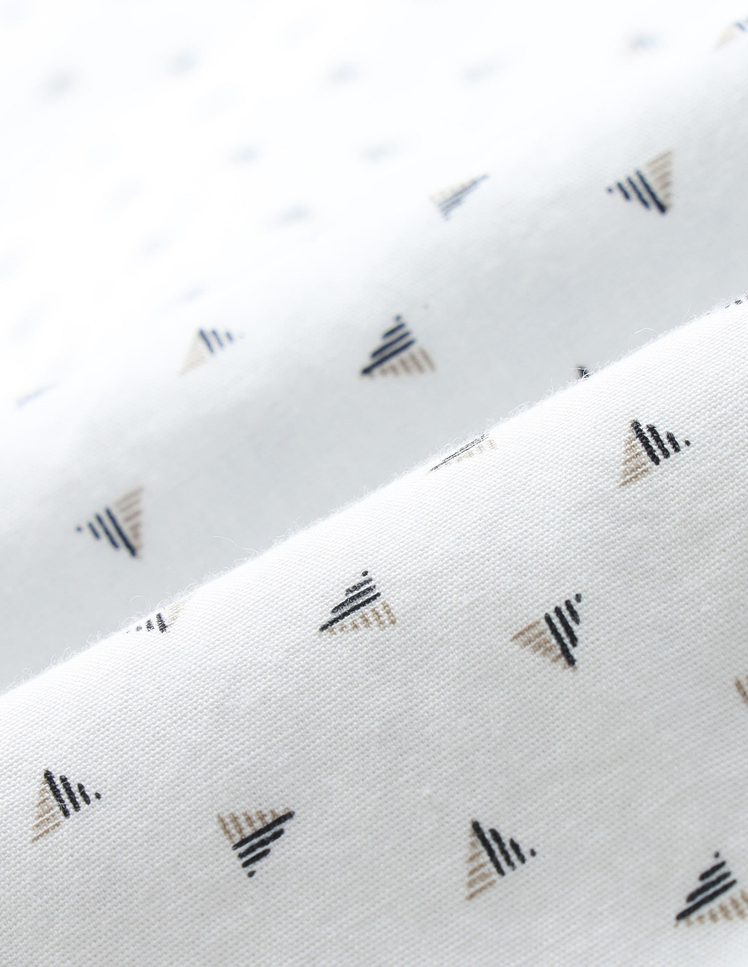 Arrow Sport Geometric Print Slim Fit Shirt
