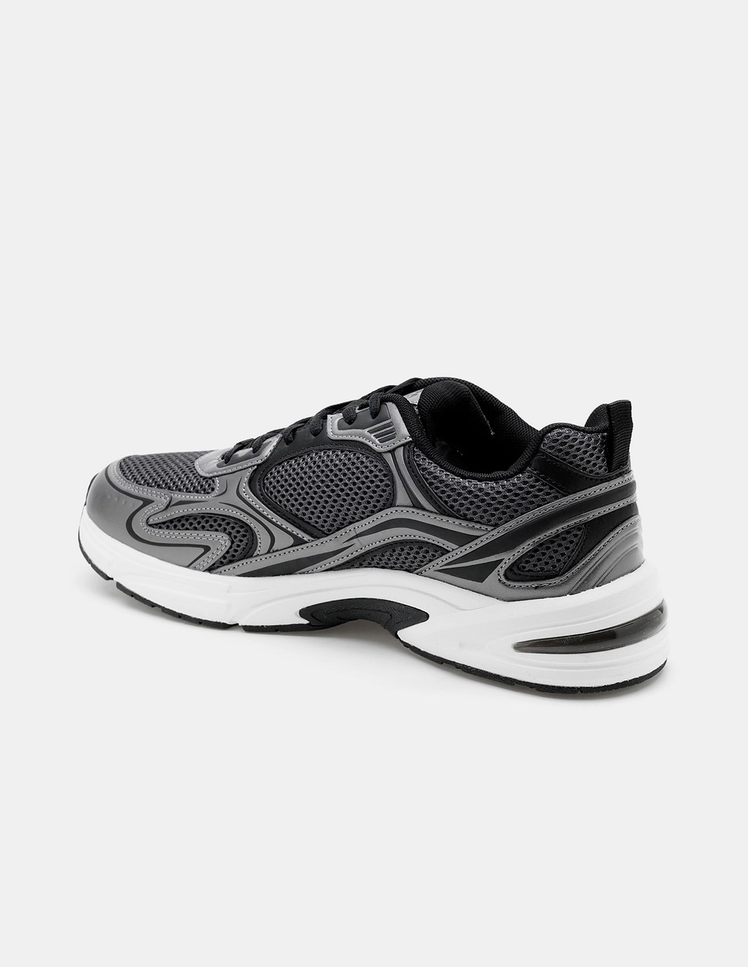 U.S. Polo Assn. Men Santiago Colour Blocked Sneakers