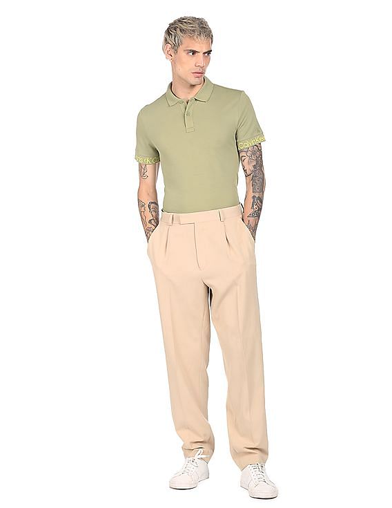 Calvin Klein Men Faded Olive Short sleeve Solid Polo Shirt