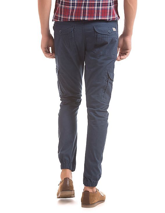 Buy Flying Machine Solid Jogger Fit Cargo Trousers - NNNOW.com