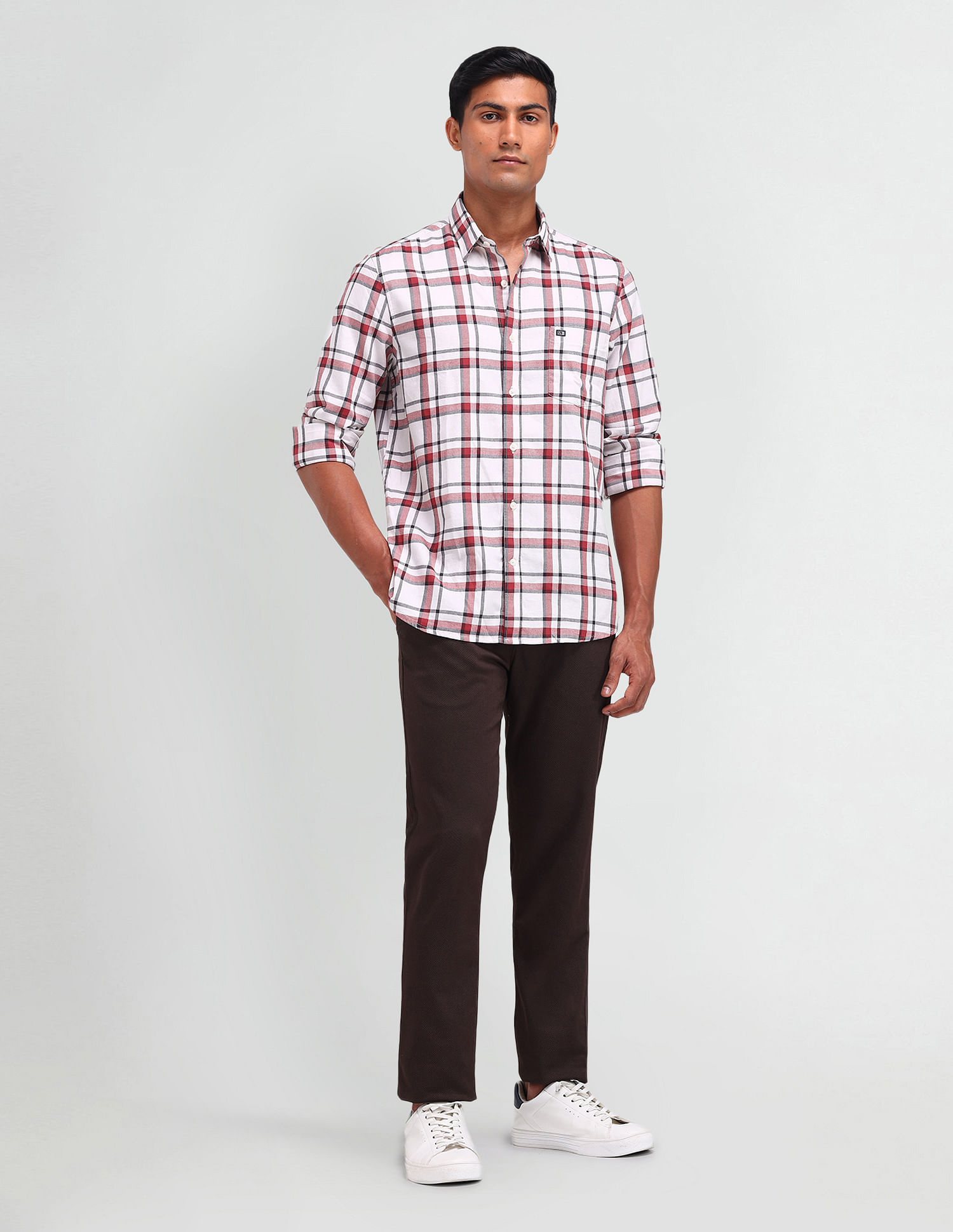 Arrow Sport Tailored Fit Twill Shirt