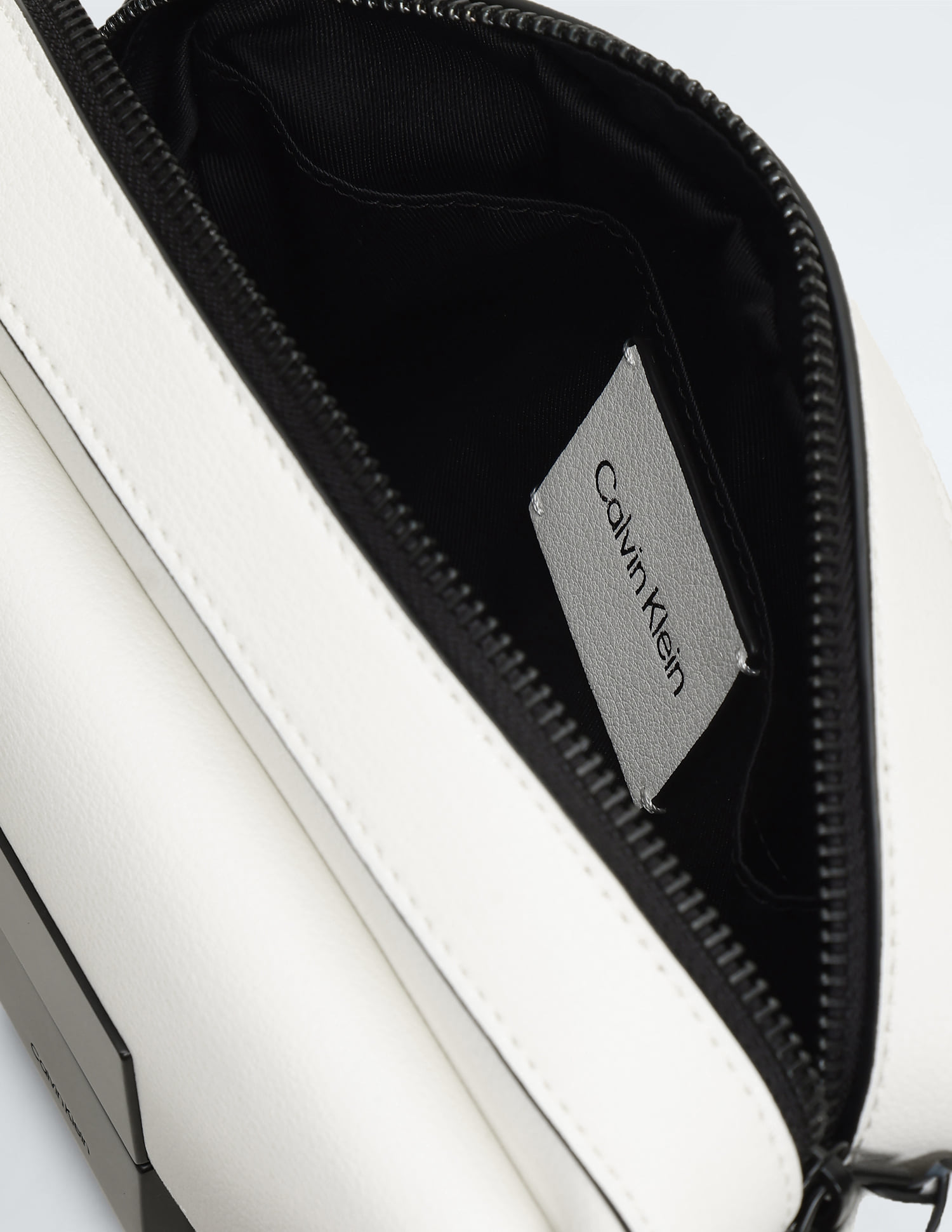 Buy Calvin Klein Jeans Iconic Plaque Camera Bag - NNNOW.com