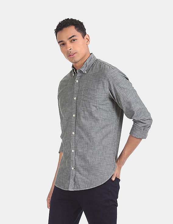 Gap men's sale button down shirts