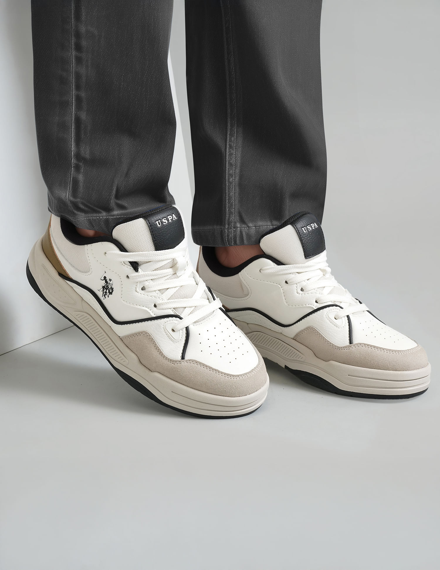 U.S. Polo Assn. Men Odore Colour Blocked Sneakers