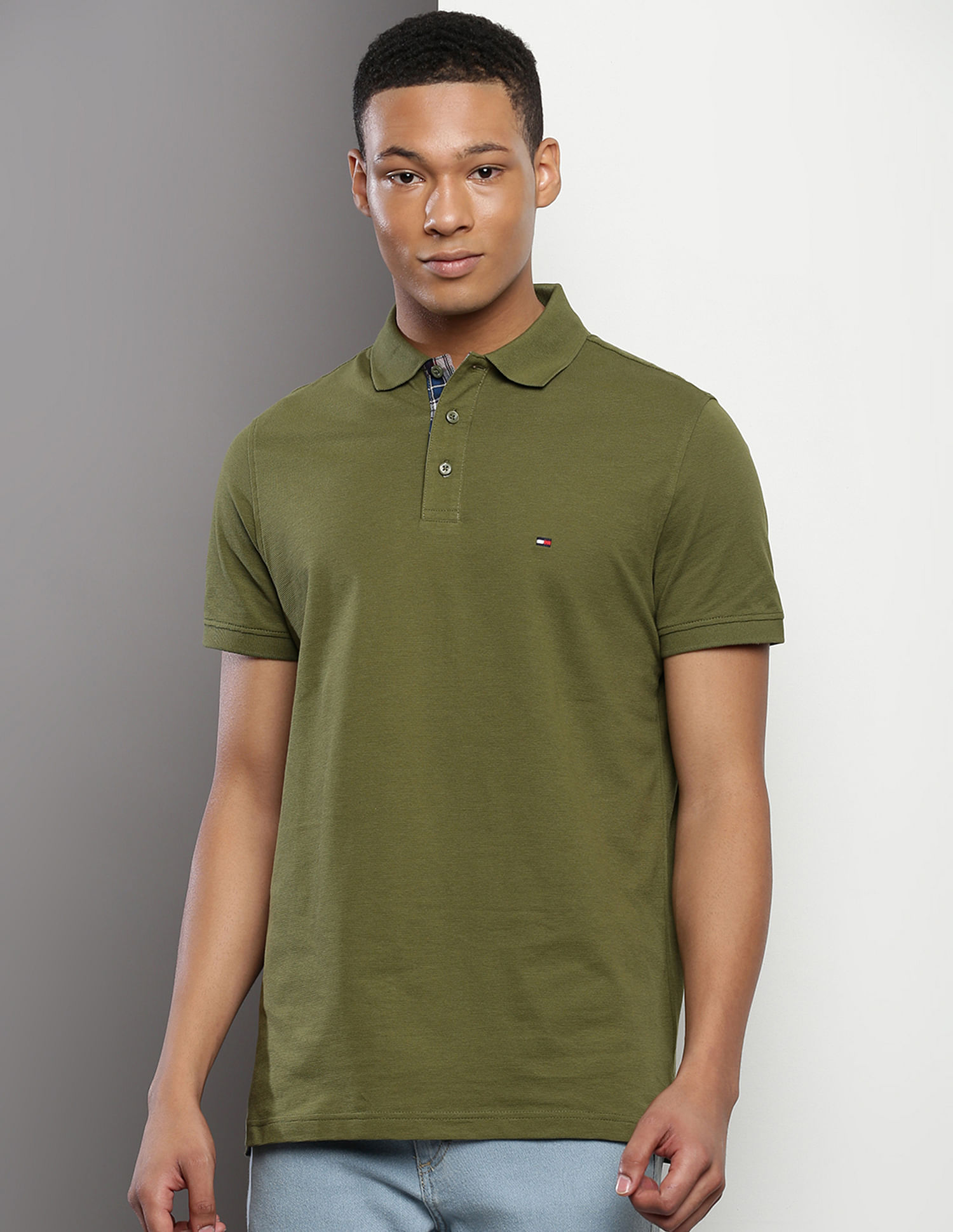 Tommy Hilfiger Transitional Cotton Solid Polo Shirt