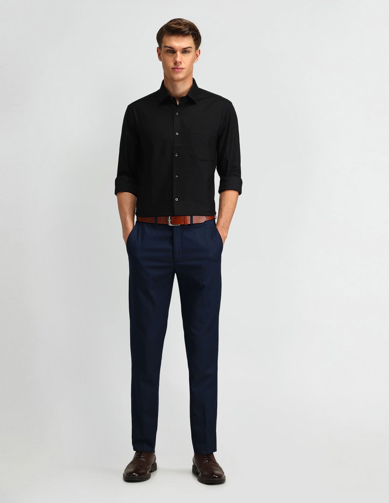 Arrow Textured Manhattan Slim Fit Shirt