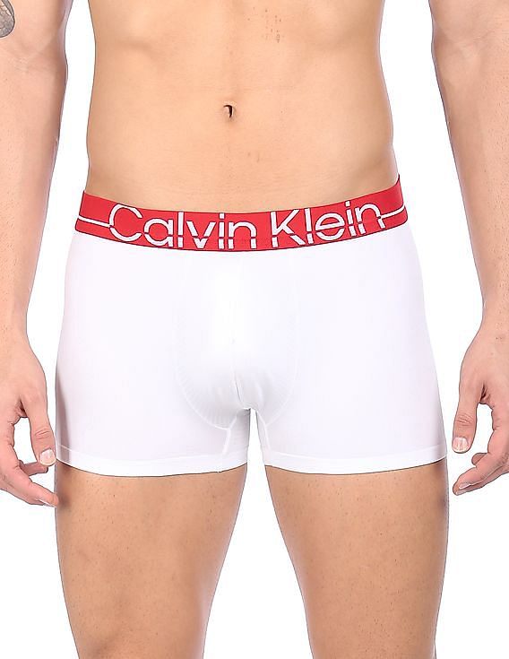Buy Calvin Klein Underwear Men White Elasticized Waistband Solid Trunks -  
