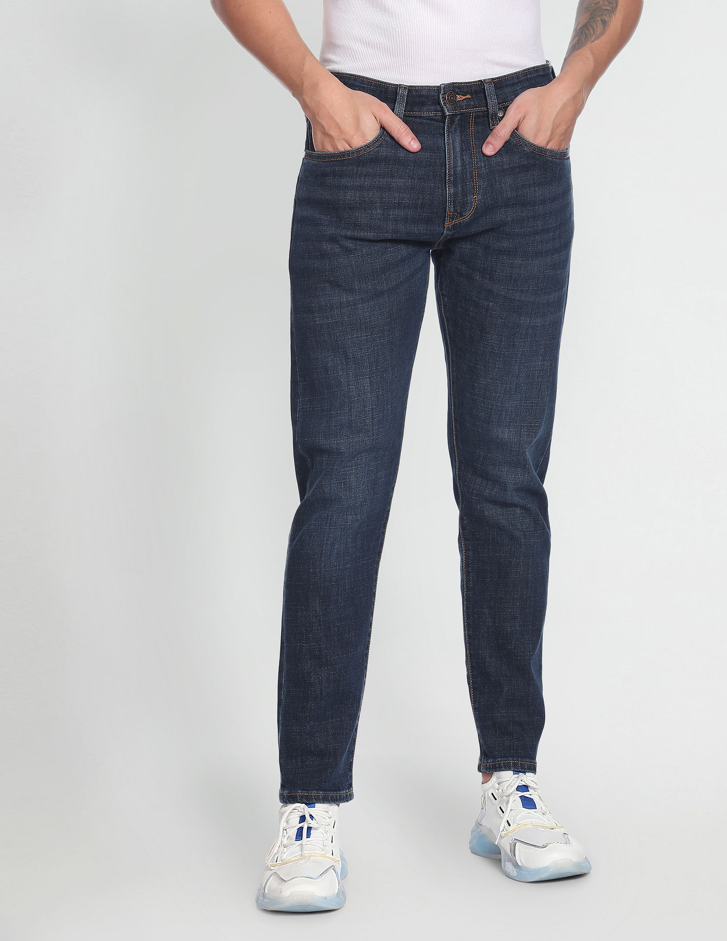 Flying Machine Slash Slim Tapered Fit Rinsed Classic Vintage Jeans
