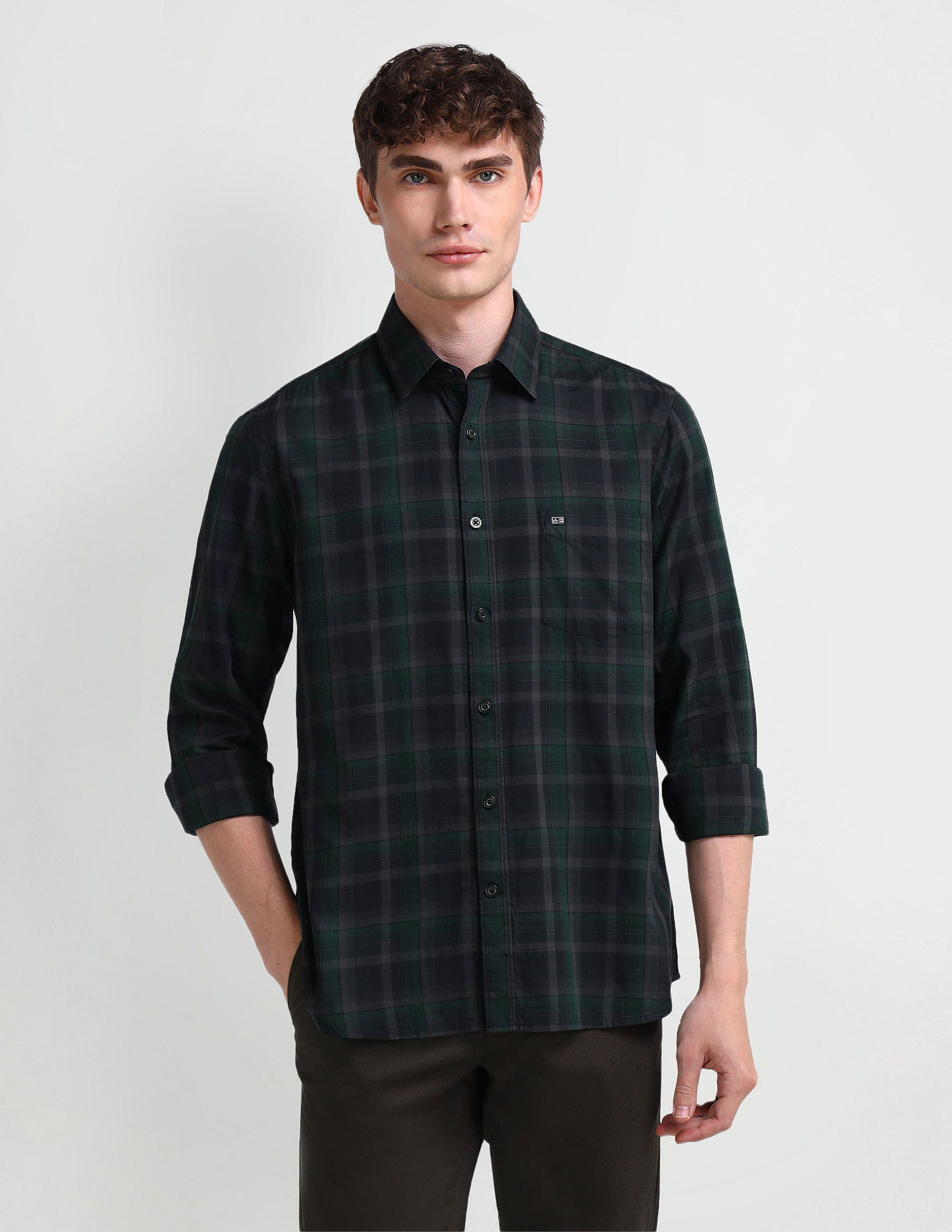 Arrow Sport Tailored Fit Twill Shirt