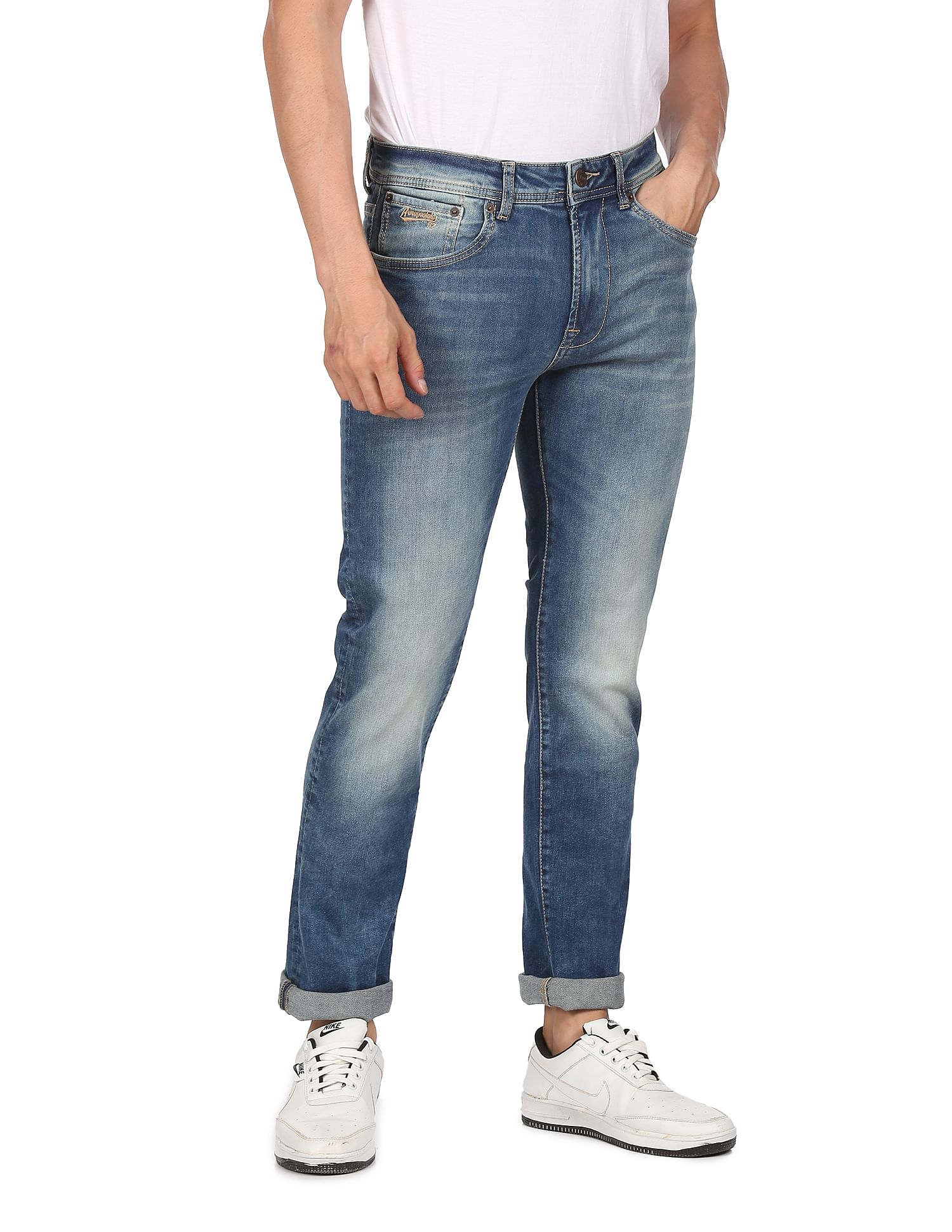 Aeropostale Men Blue Tapered Fit Stone Wash Jeans