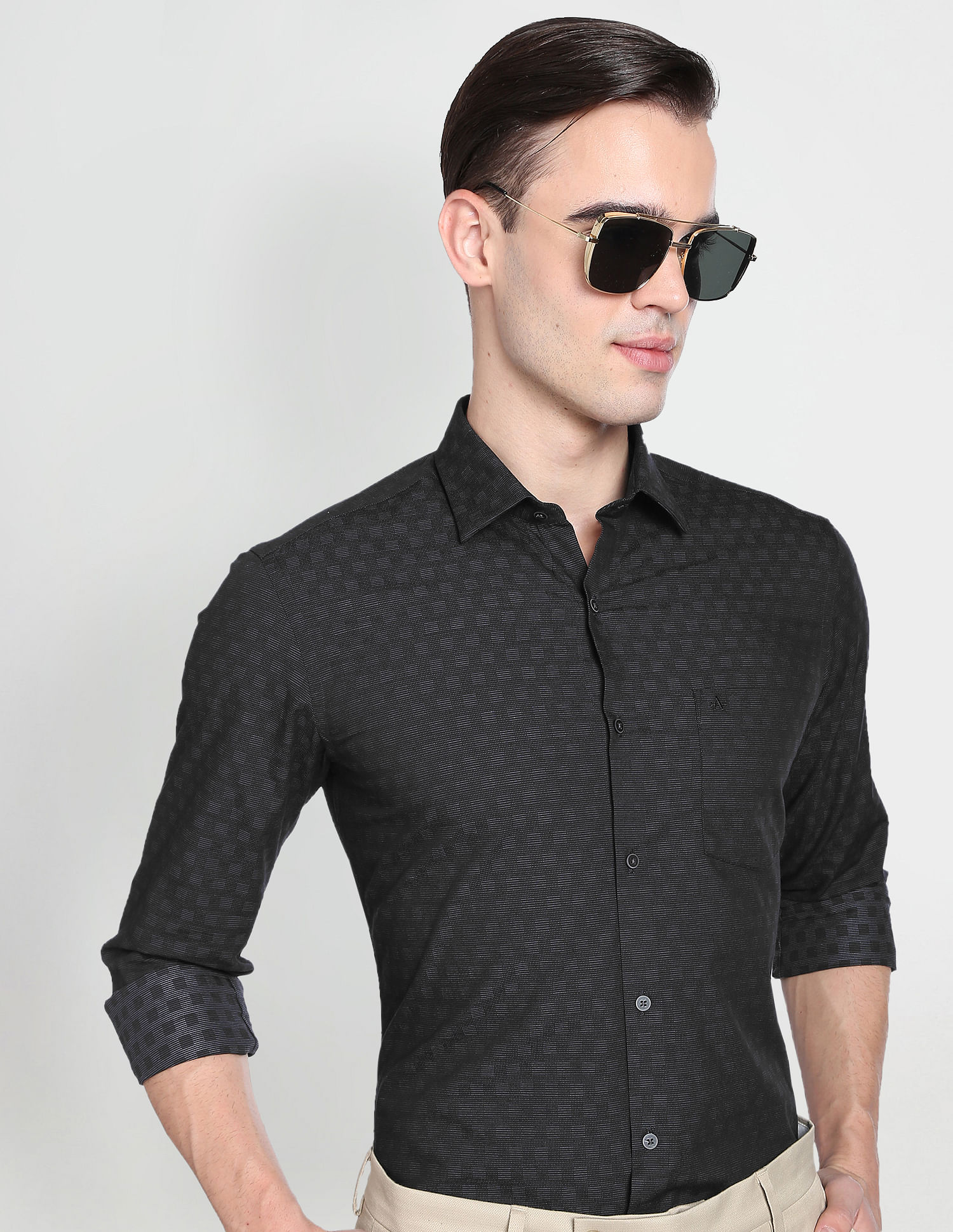 Arrow Geometric Pattern Manhattan Slim Fit Formal Shirt