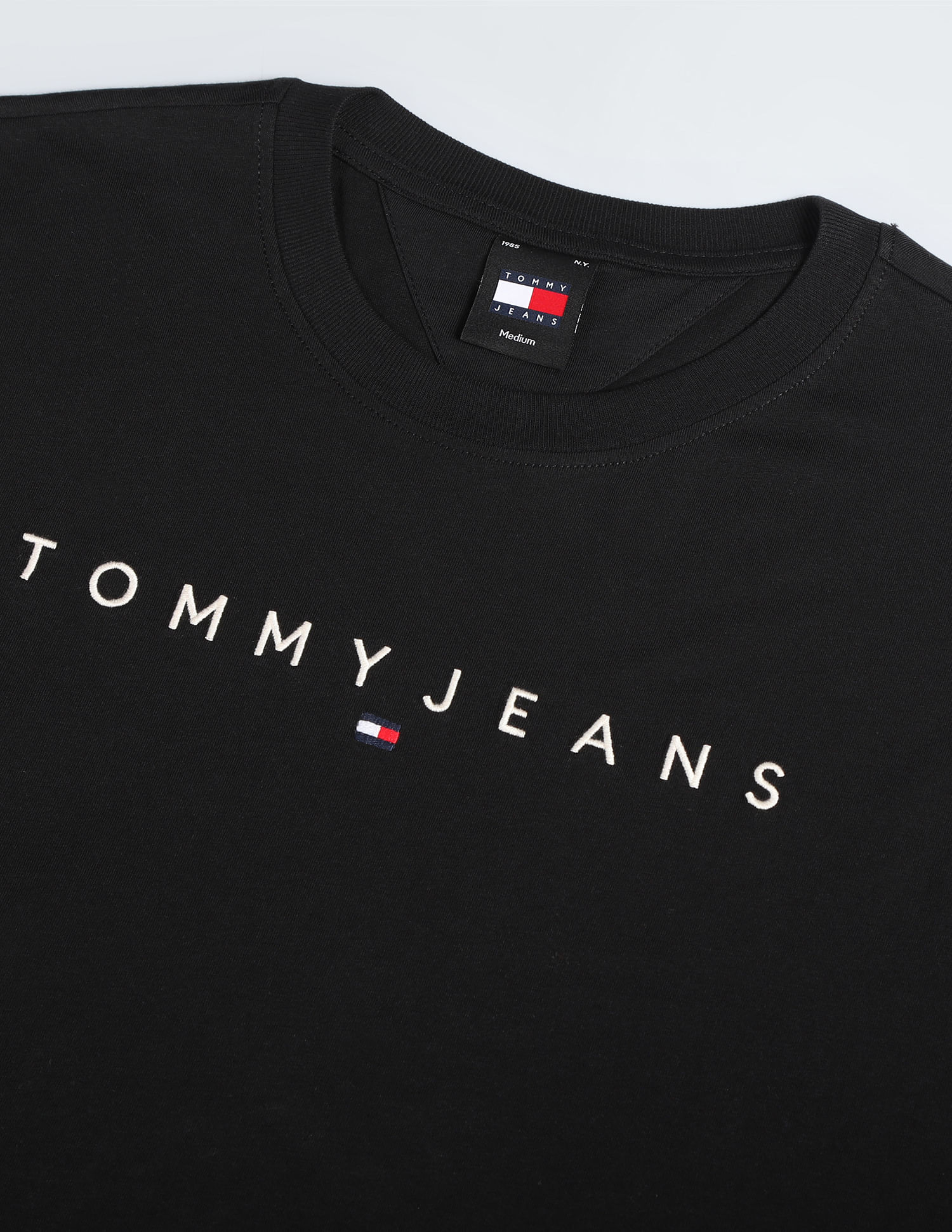 Tommy Hilfiger Regular Fit Linear Logo T-Shirt