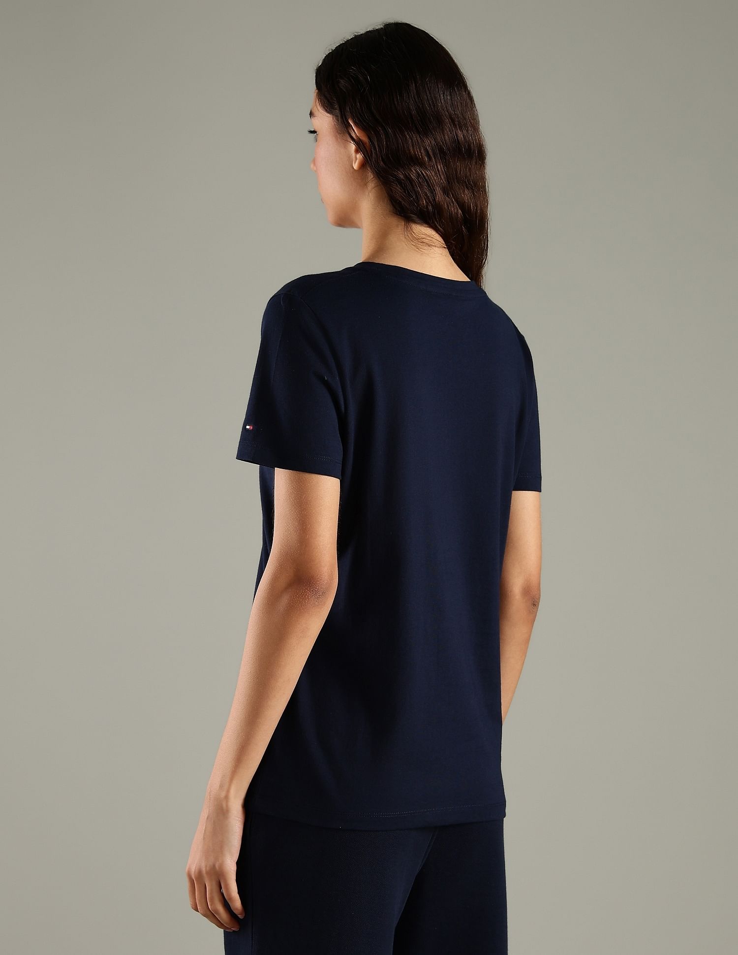 Tommy Hilfiger Embroidered Logo Regular Fit Cotton T-Shirt