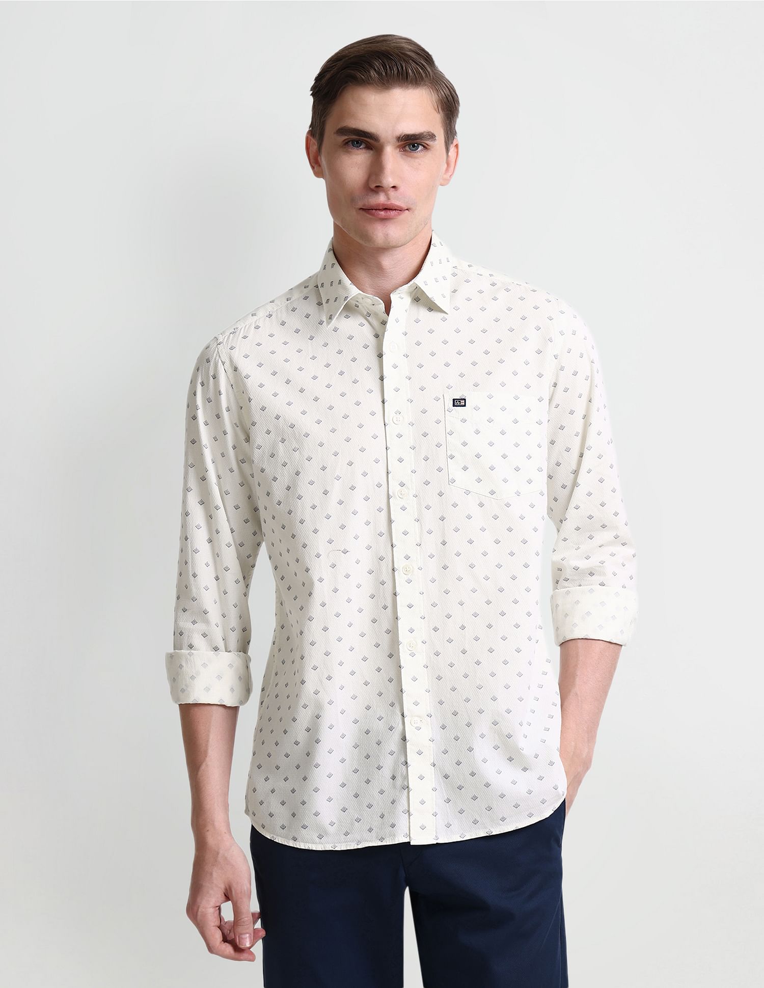 Arrow Sport Manhattan Slim Dobby Shirt