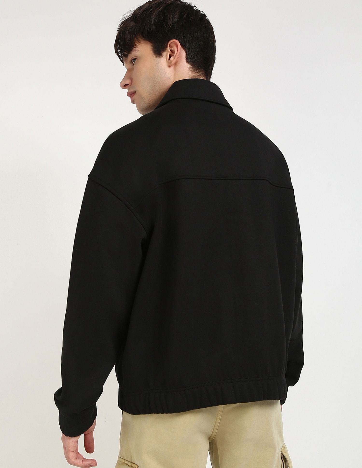 Calvin Klein Jeans Solid Relaxed-Fit Cotton Sweatshirt