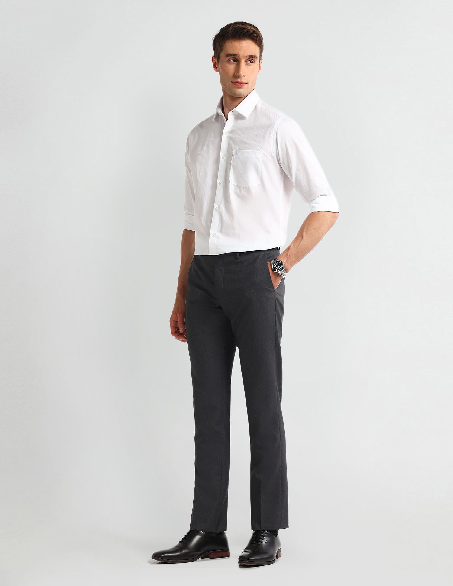 Arrow Mid Rise Tapered Fit Trousers