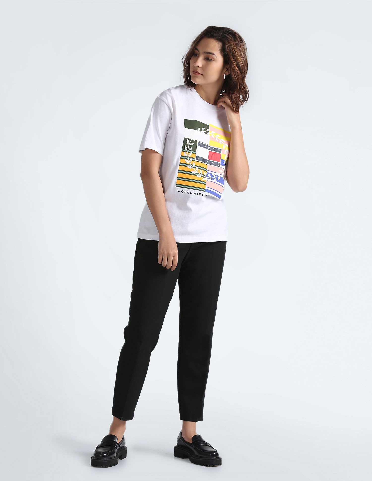 Buy Tommy Hilfiger Graphic Relaxed Luxe T-Shirt - NNNOW.com