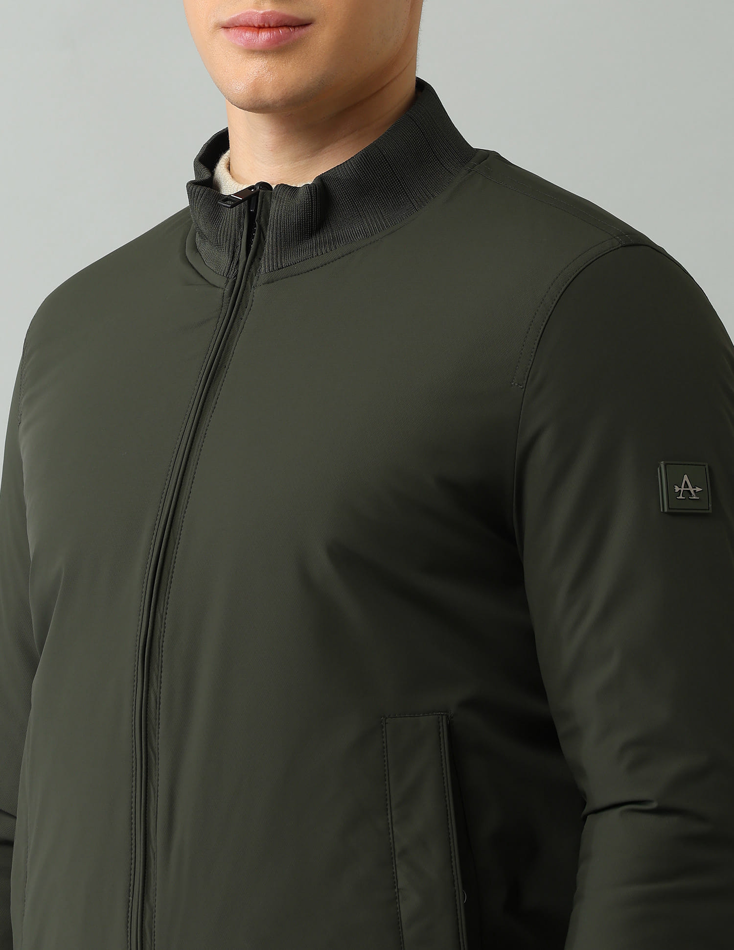 Buy Arrow Sport Reversible Regular Fit Jacket - NNNOW.com