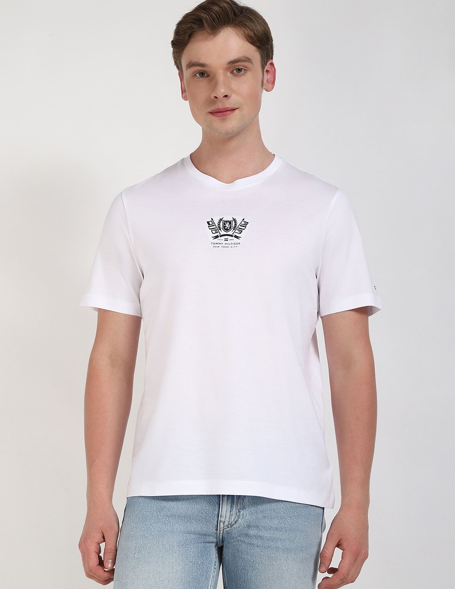 Tommy Hilfiger Graphic Regular-Fit Cotton T-Shirt