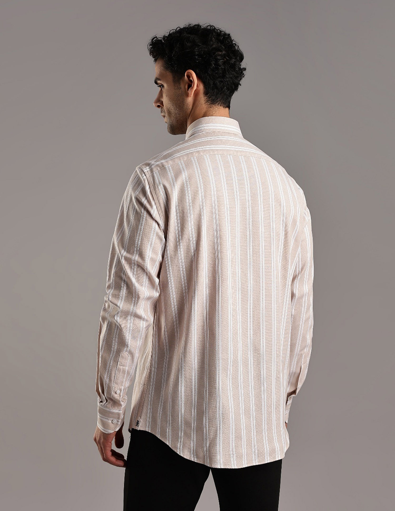 Tommy Hilfiger Striped Regular Fit Plain Woven Shirt