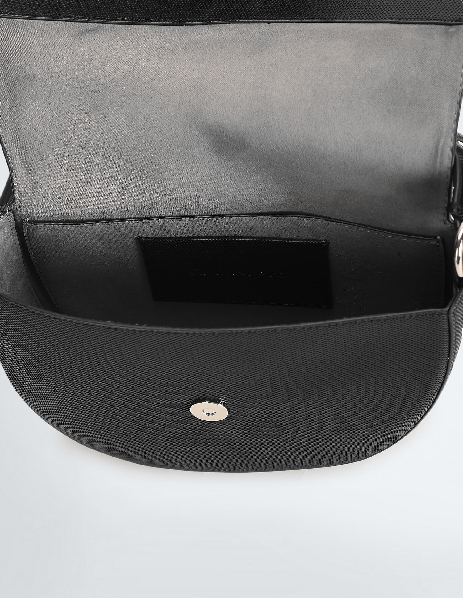 カルバンクライン   Jeans Minimal Monogram Saddle Buy Calvin Klein Jeans Minimal Monogram Saddle Bag - NNNOW.com
