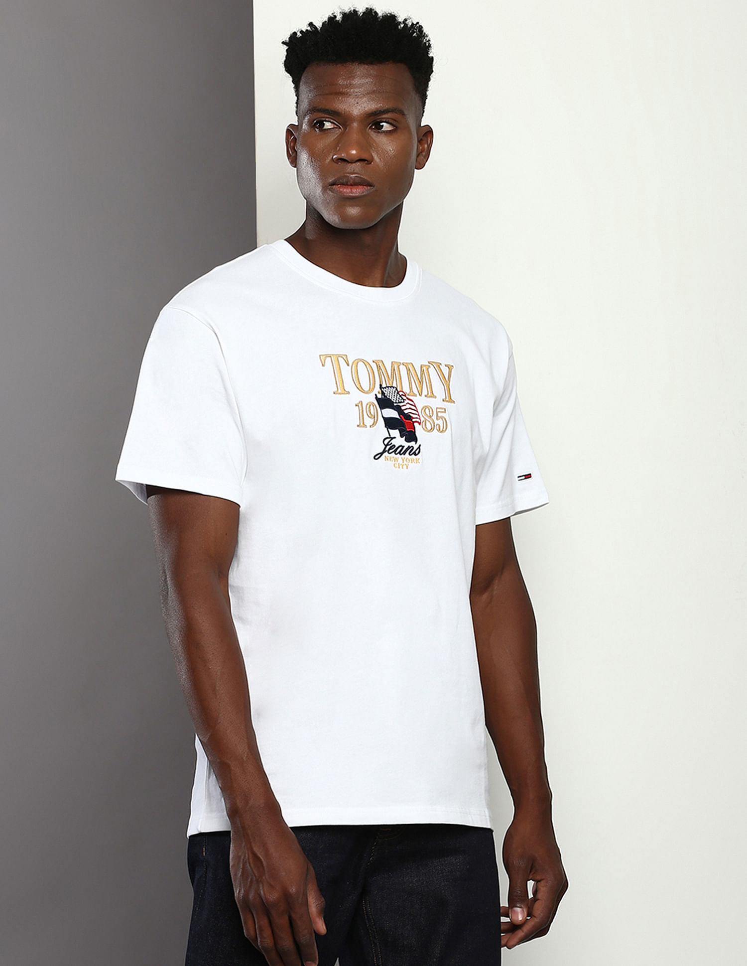 Tommy Hilfiger Transitional Organic Cotton Luxe Chest Logo T-Shirt