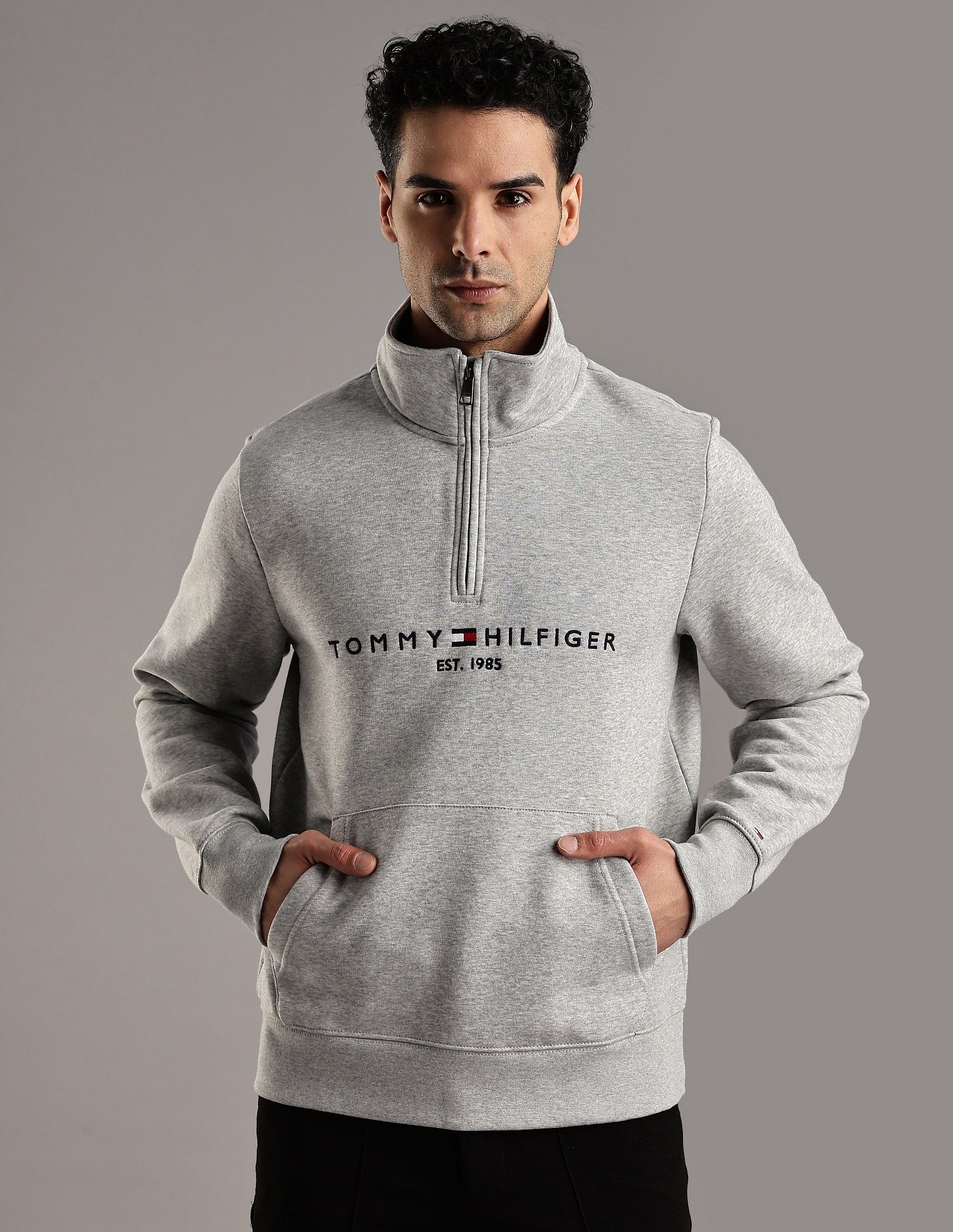 Tommy Hilfiger Embroidered Logo Regular-Fit Cotton Sweatshirt