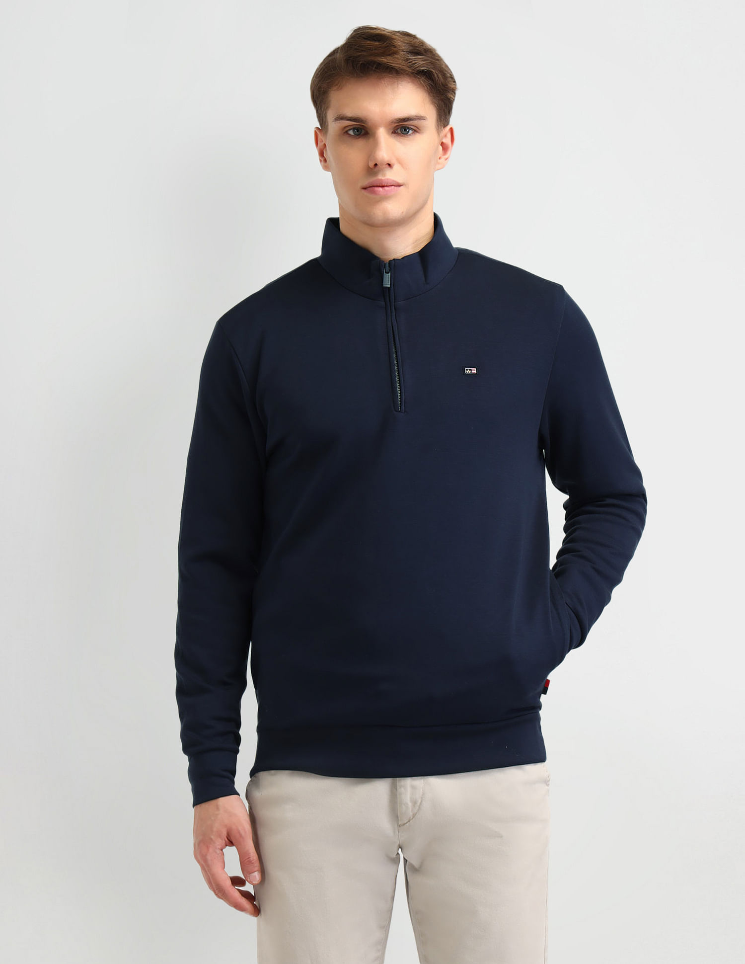 Arrow Sport Solid Regular Fit Sweatshirt