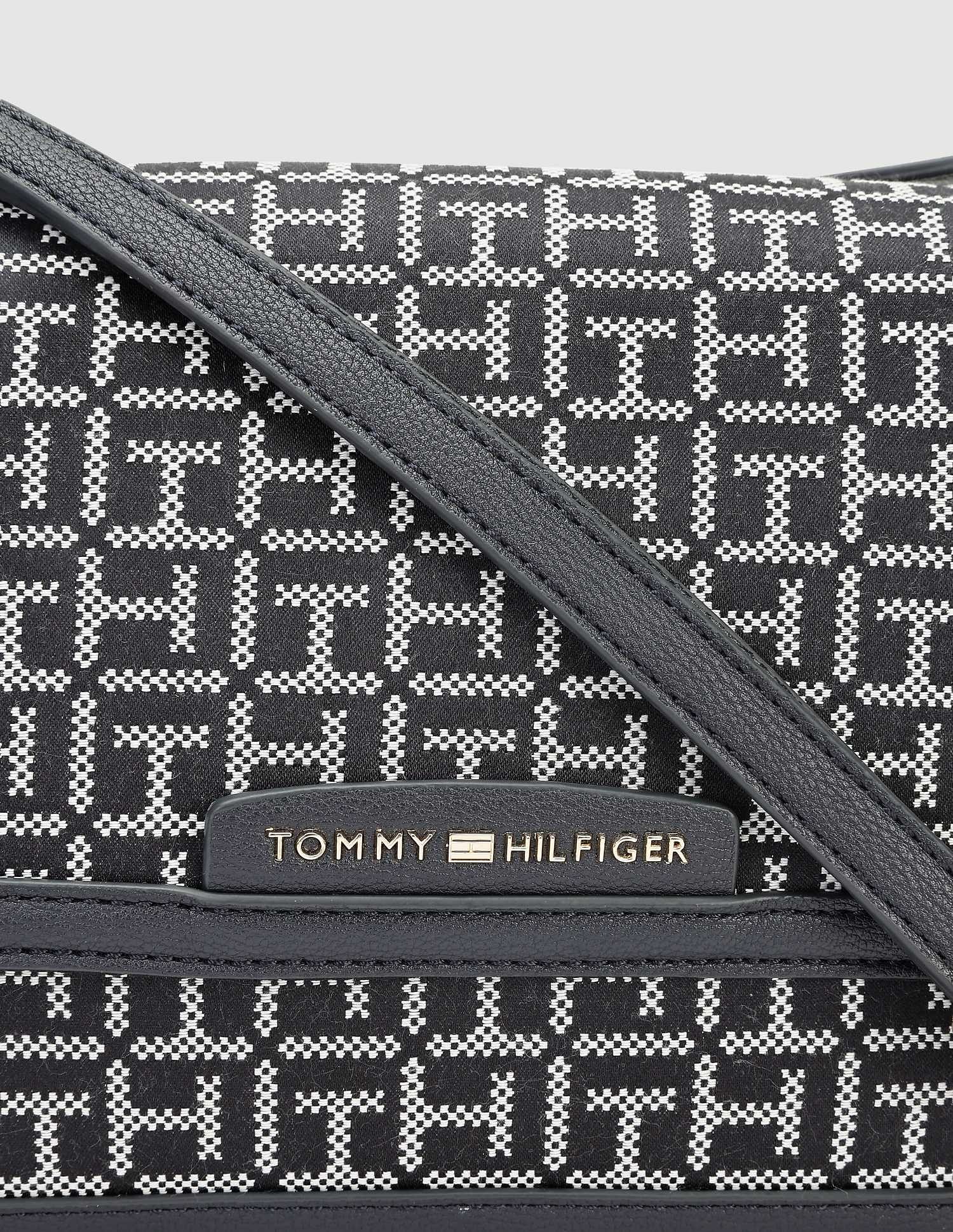 Tommy Hilfiger Printed Blue Polyester Sling Bags