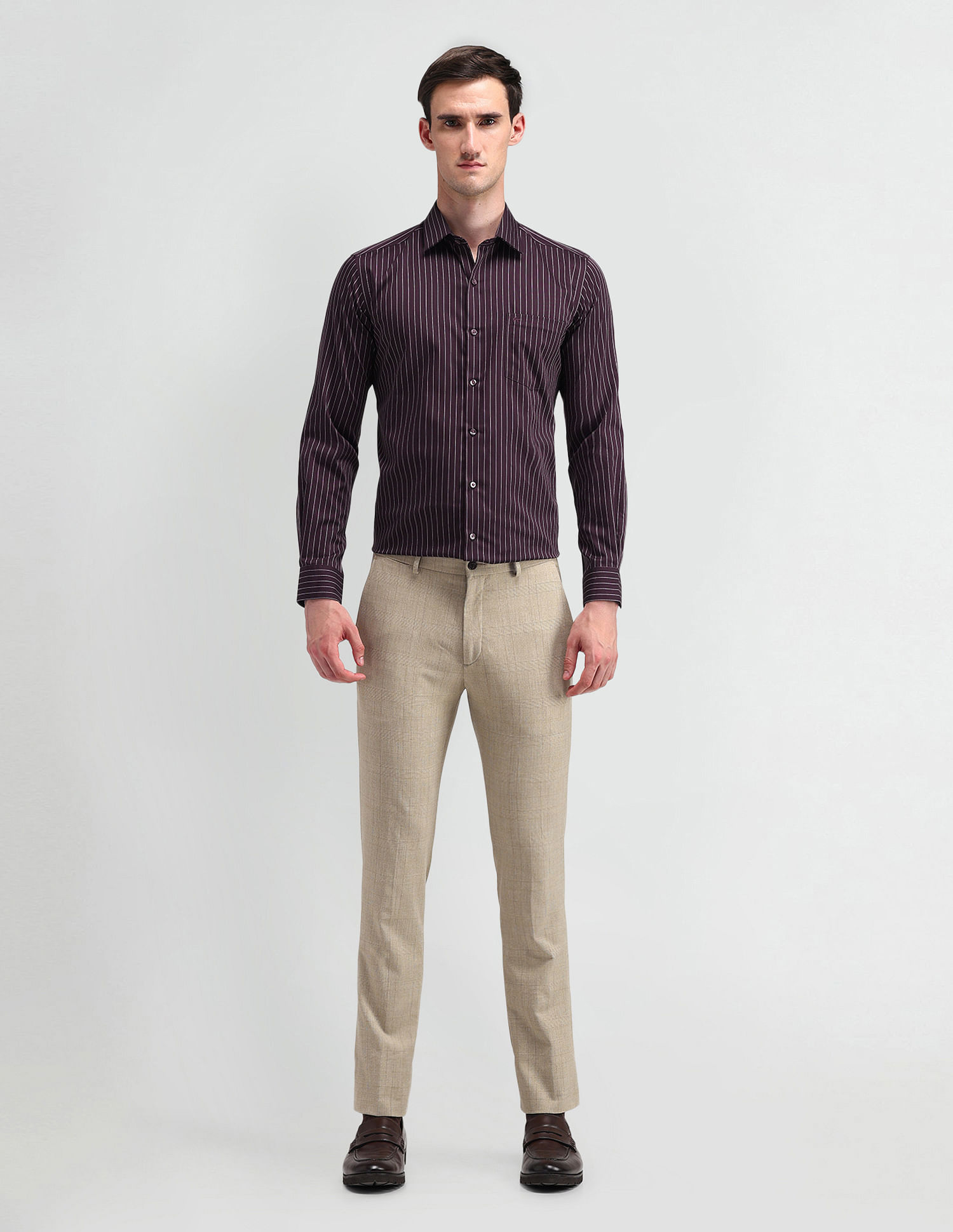 Arrow Manhattan Slim Fit Vertical Stripes Shirt
