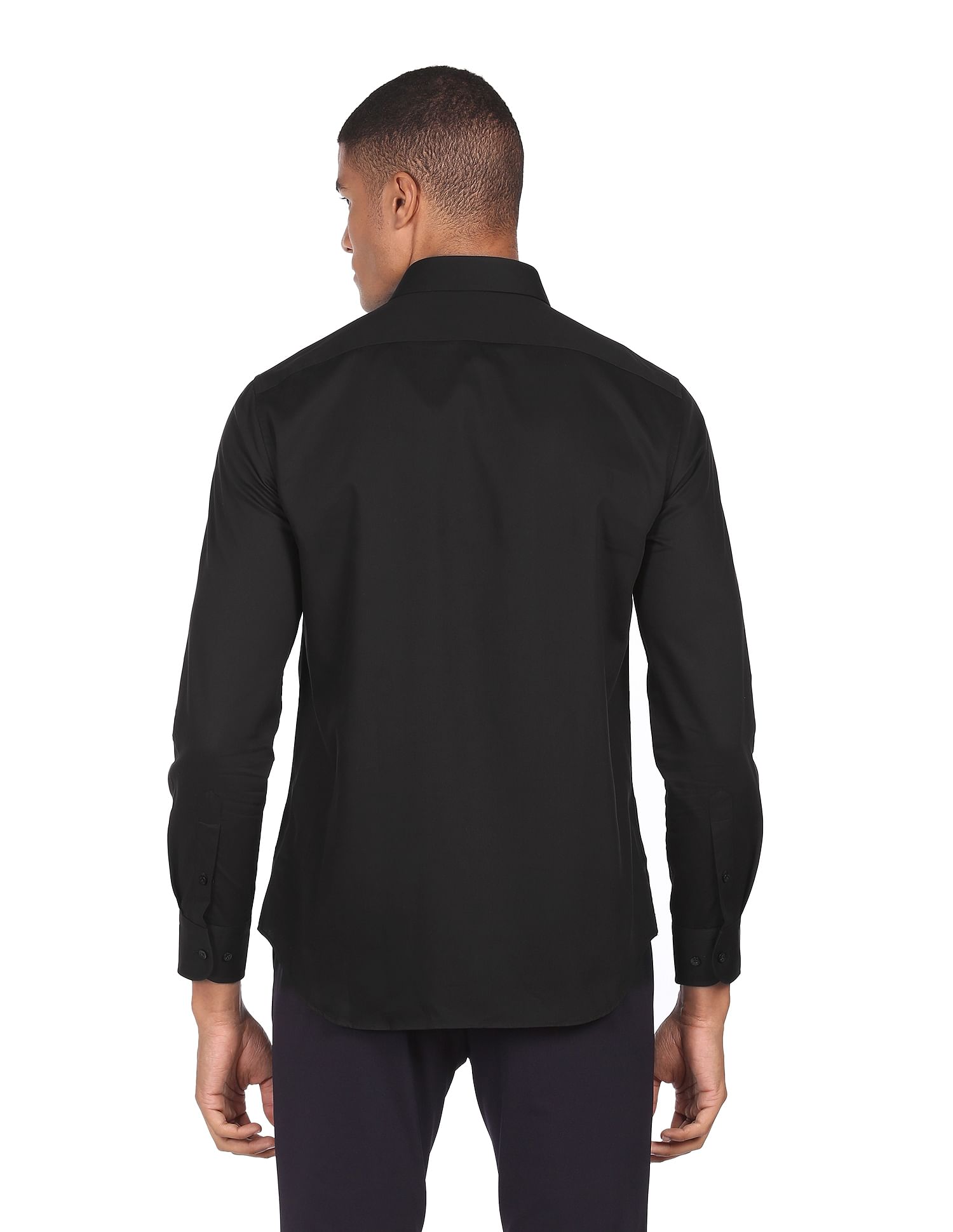 Tommy Hilfiger Men Black Dobby Weave Cotton Formal Shirt