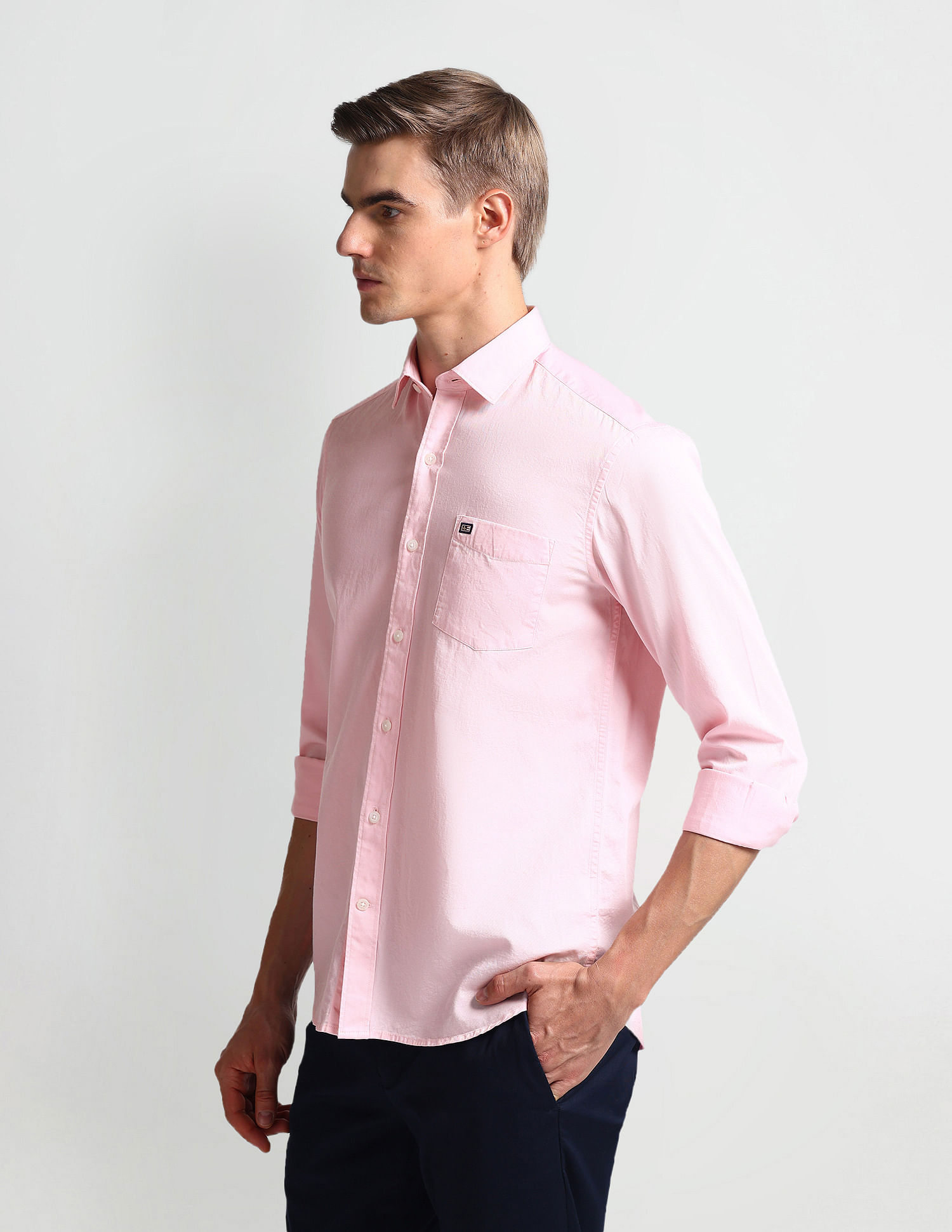 Arrow Sports Manhattan Slim Fit Twill Shirt