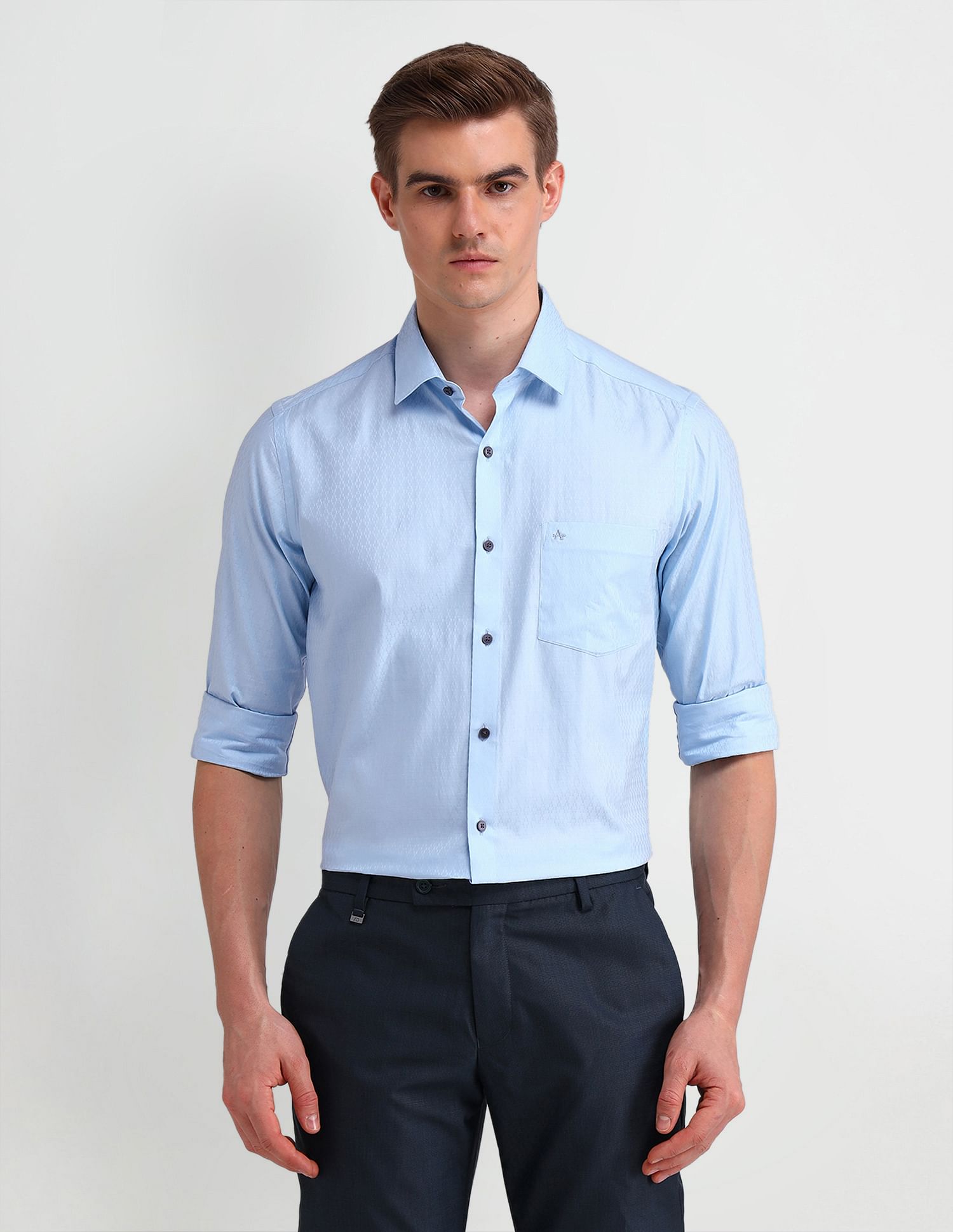 Arrow Manhattan Slim Fit Solid Shirt
