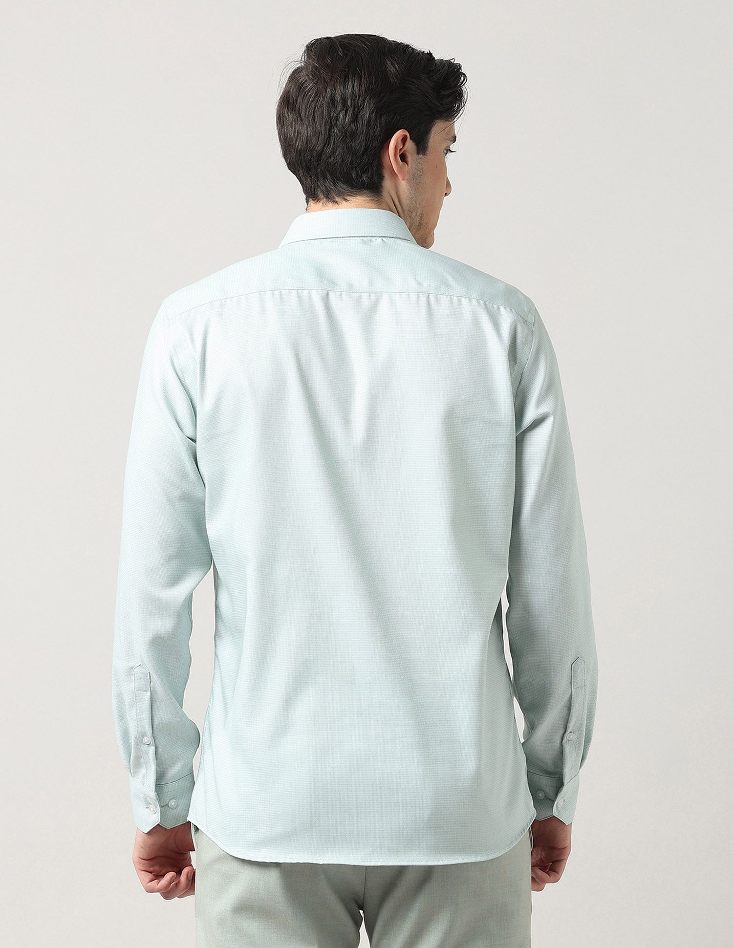 Arrow Liberty Classic Fit Textured Autopress Shirt