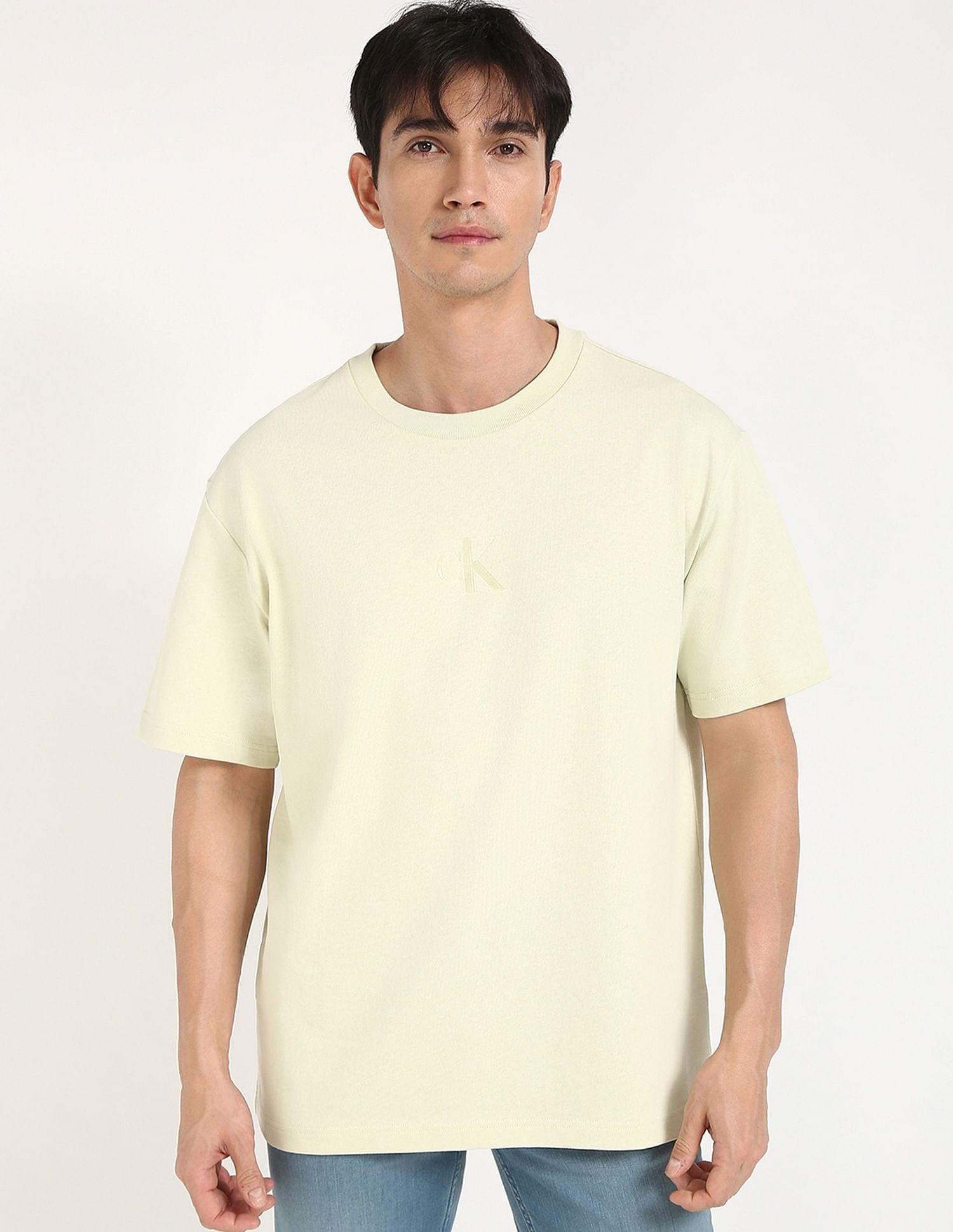 Calvin Klein Jeans Logo Relaxed-Fit Cotton T Shirt