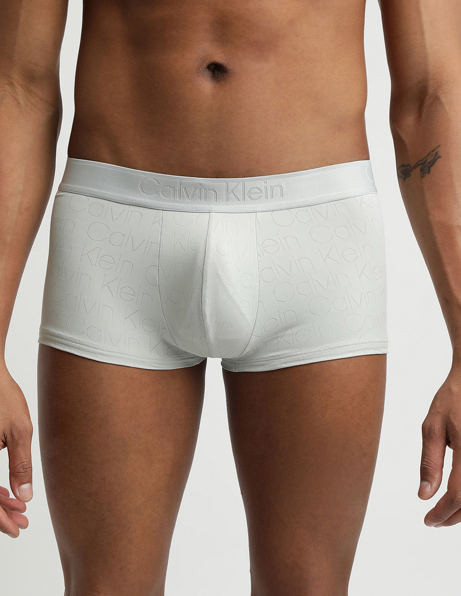 Calvin Klein Underwear Low Rise Solid Trunks