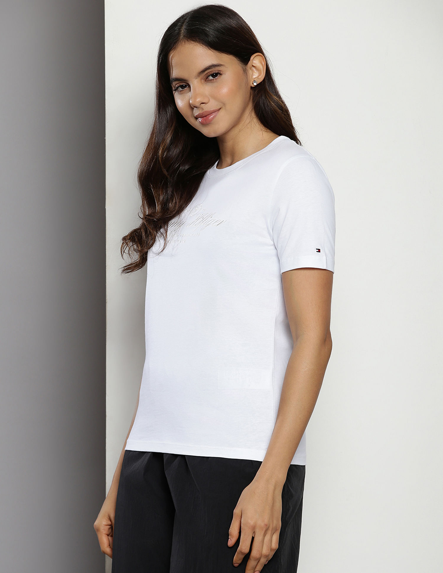 Tommy Hilfiger Script Logo Organic Cotton T-Shirt