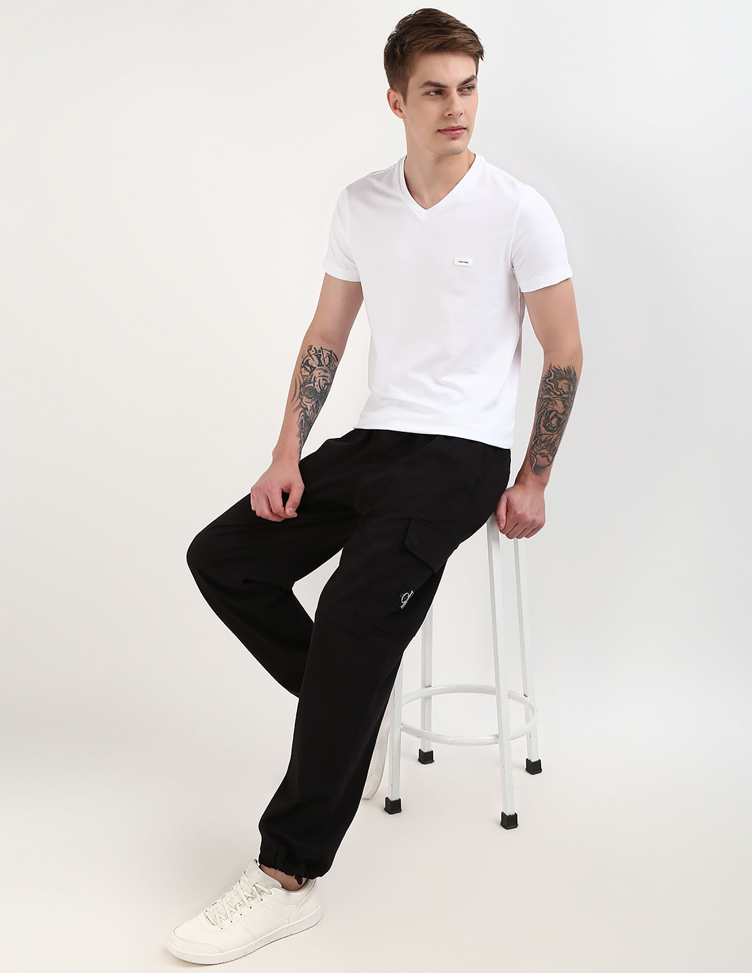 Calvin Klein Stretch Slim Fit V-Neck T-Shirt