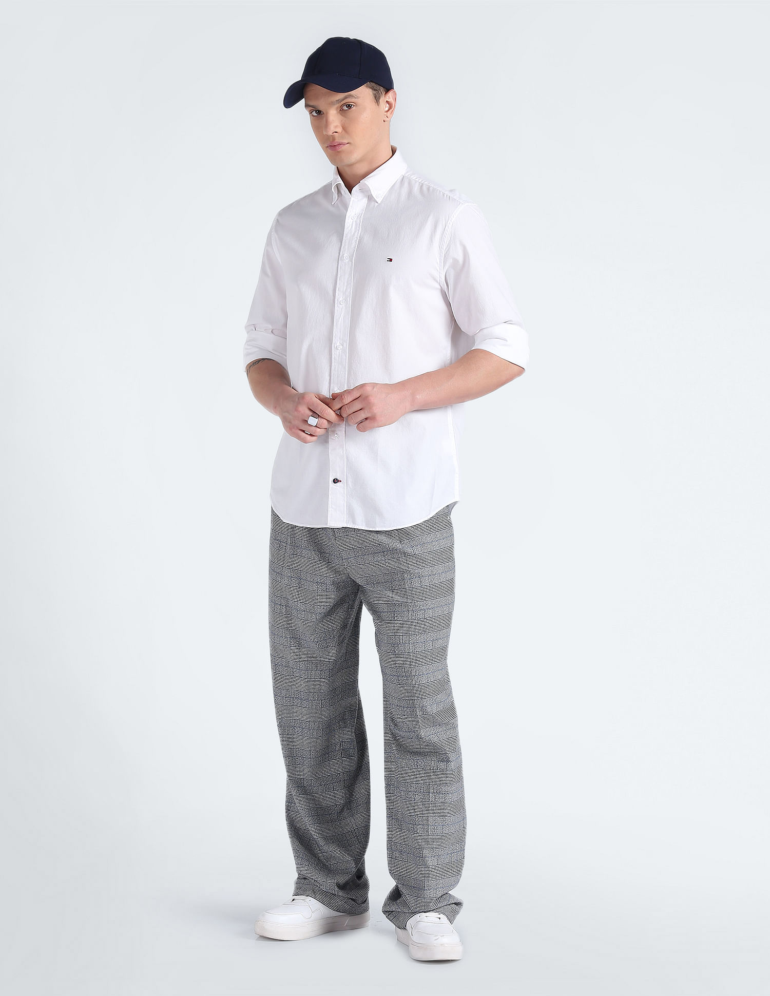 Tommy Hilfiger Solid Dobby Cotton Shirt